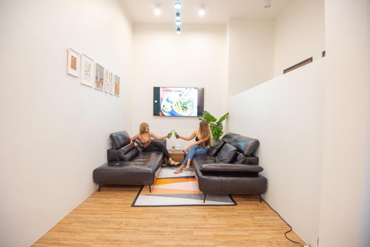 Hotel Play Poshtel & Cafe' Krabi Zewnętrze zdjęcie